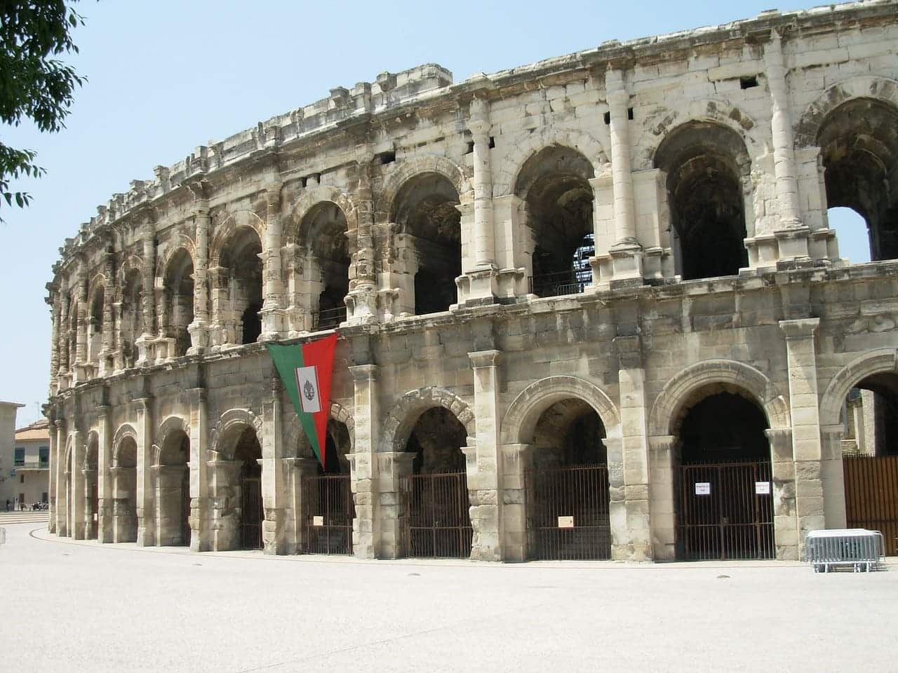 Nîmes